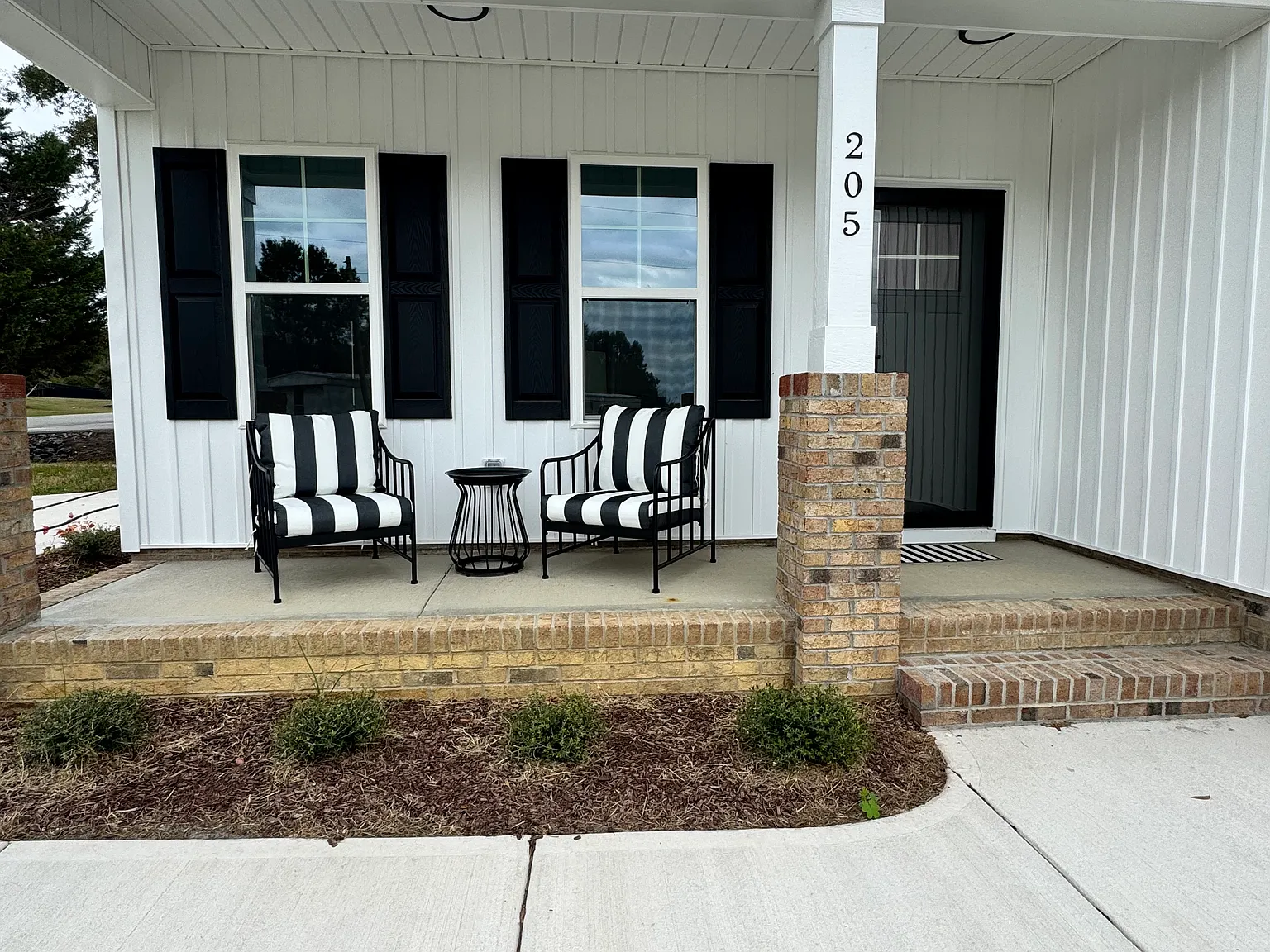 205 Kornegay Ave — Photo 2