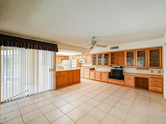 4th image of 17403 N JASMINE Drive