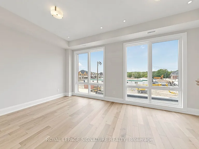 433 York Downs Blvd — Photo 4