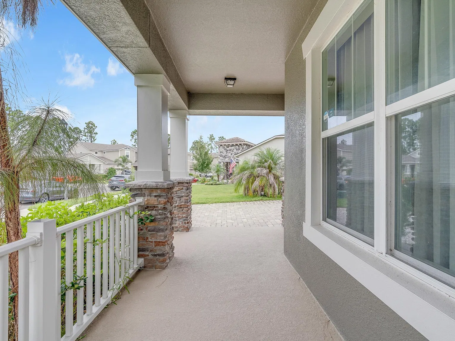 4 bed, 2.5 bath, 2767 sqft, $5,500 — Photo 3