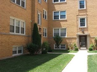 6046 N Francisco Ave, Chicago, IL 60659