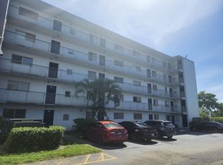 8600 N Sherman Cir APT 408, Hollywood, FL 33025