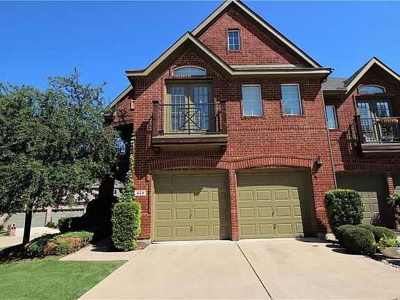 2nd image of 424 Gershwin Way