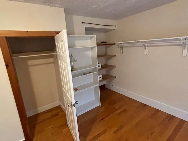 57 Lakeview Ave #F — Photo 6