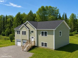 7338 Spear St, Charlotte, VT 05445