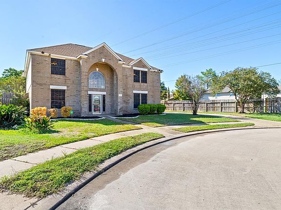 3rd image of 4719 Mallard Landing Court