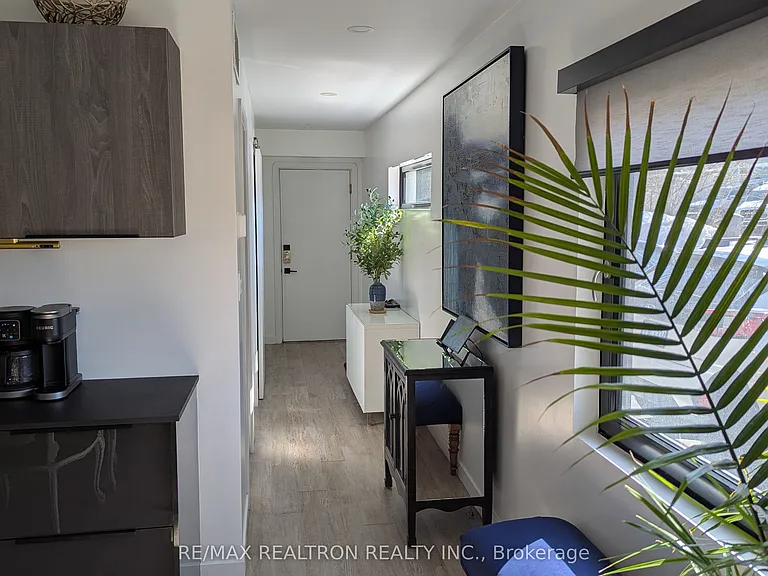 35 Albert St #1 — Photo 11