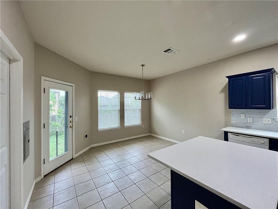 1st image of 7509 Lazy Creek Dr #B