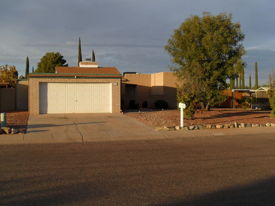 1st image of 5157 Paseo Las Palmas