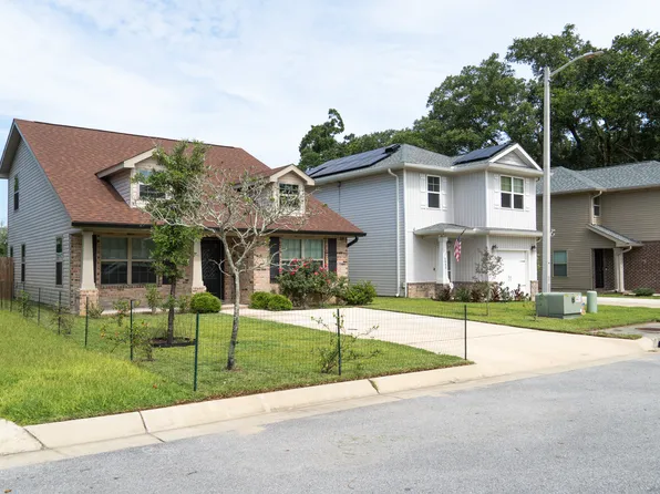 8841 Smiley Ct, Pensacola, FL 32514