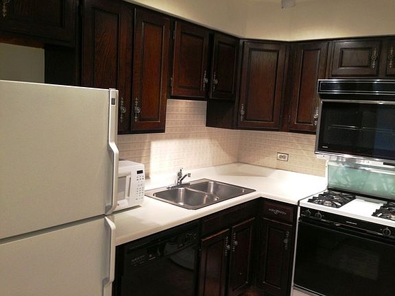 5th image of 3300 N Carriageway Dr Unit 402
