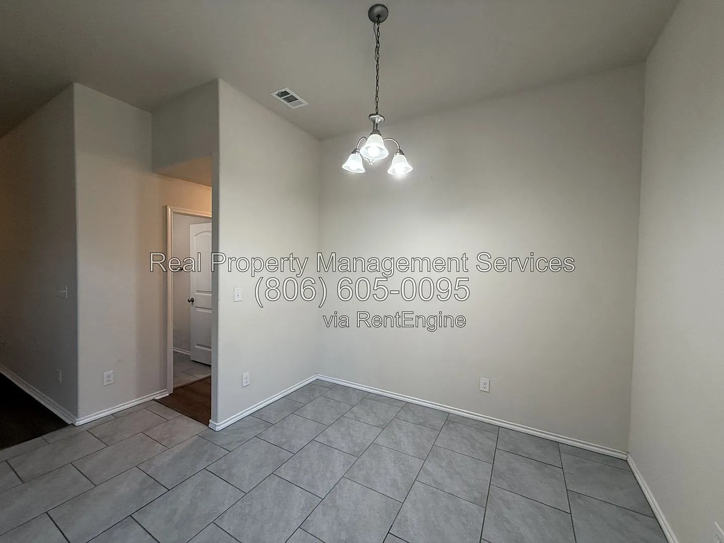 3 bed, 2.0 bath, 1366 sqft, $1,575 — Photo 4