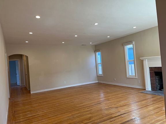3rd image of 532 Hazel Ave