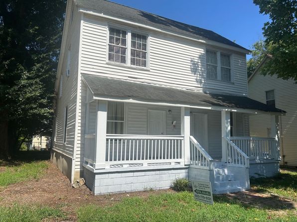 110 Huger St