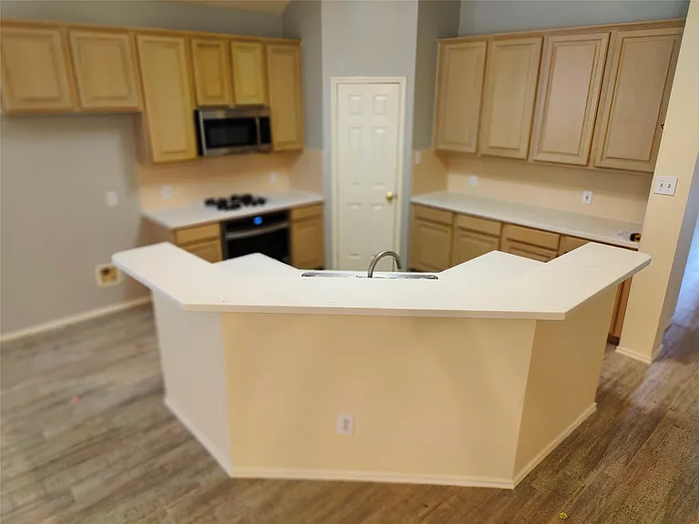 7127 Bristol Ridge Dr — Photo 9