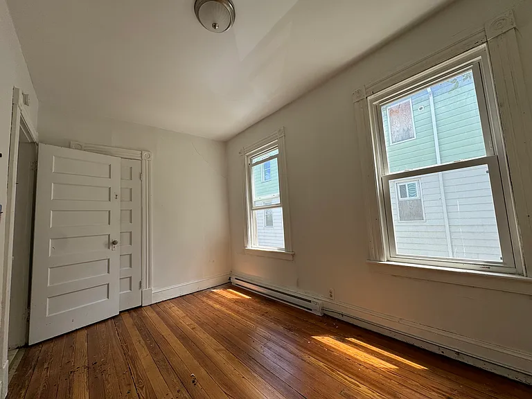 70 Southview St #2B — Photo 7