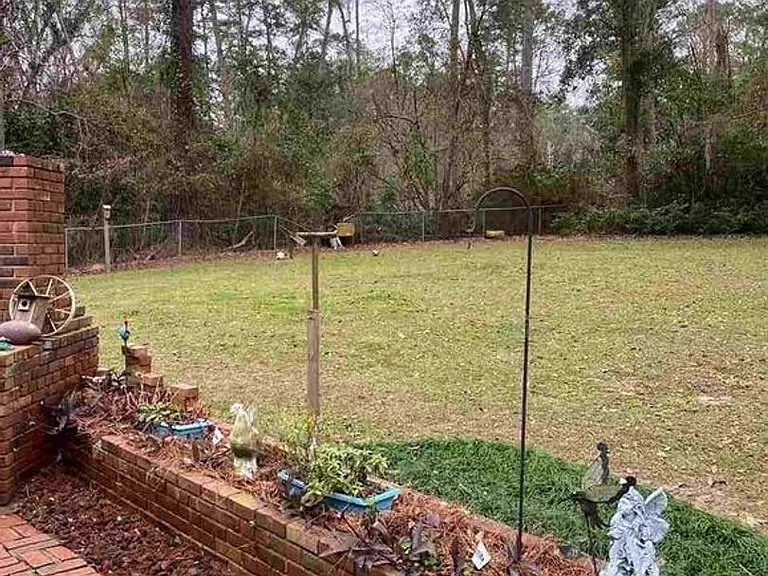 3155 Lakeshore Dr — Photo 15