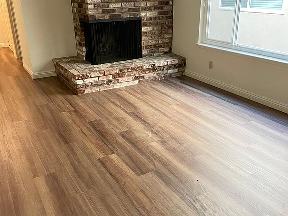 2nd image of 2130 Jackson St APT 205