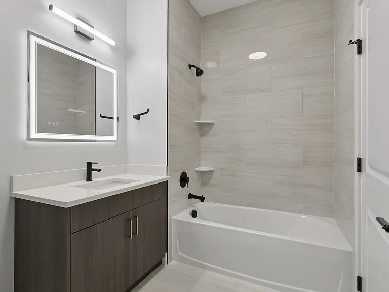 Modern bathroom