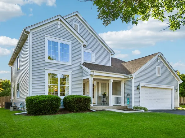 1338 Churchill Ln, Grayslake, IL 60030