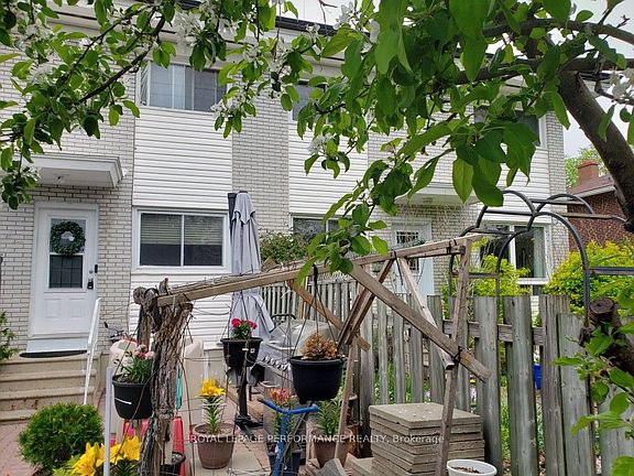 2nd image of 2642 Moncton Rd #A