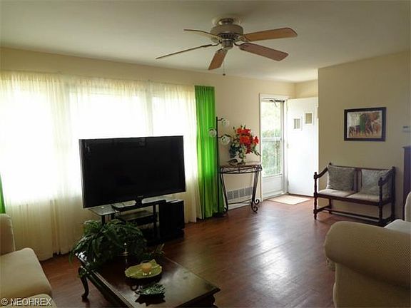 5th image of 2960 Prange Dr