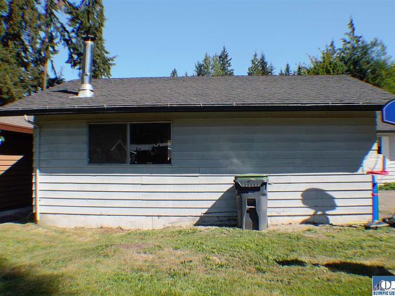4th image of 2449 W Hennessy Ln