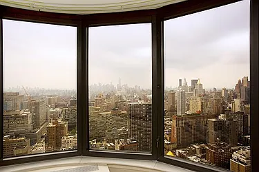 Rented by R New York