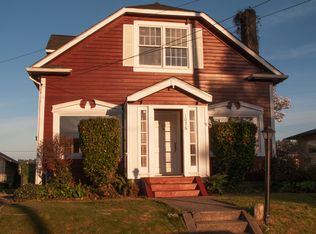 1076 S 4th St, Coos Bay, OR 97420