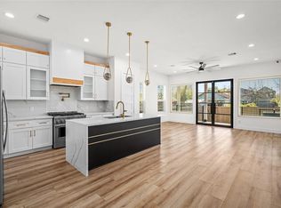 306 E 40th St, Houston, TX 77018