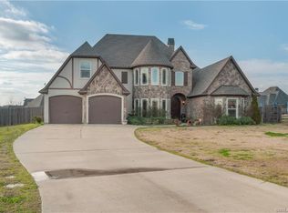 178 Yopp Cir, Stonewall, LA 71078