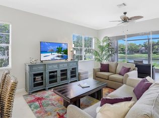 4542 Cardinal Cove Ln #34, Naples, FL 34114