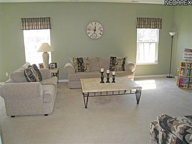 3rd image of 9851 Bentley Dr