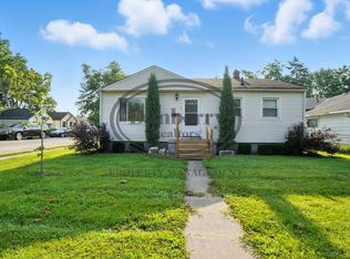 1126 Searles Rd, Toledo, OH 43607