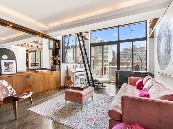 22 W 15th St APT 5H, New York, NY 10011