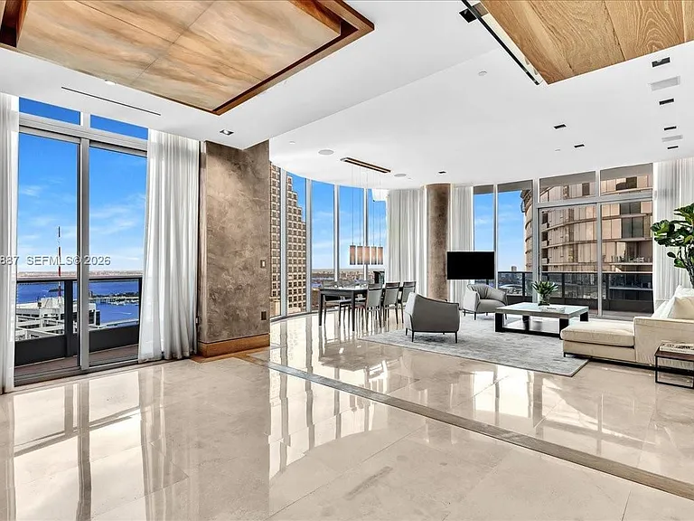 200 Biscayne Boulevard Way #Penthouse 5401 — Photo 4