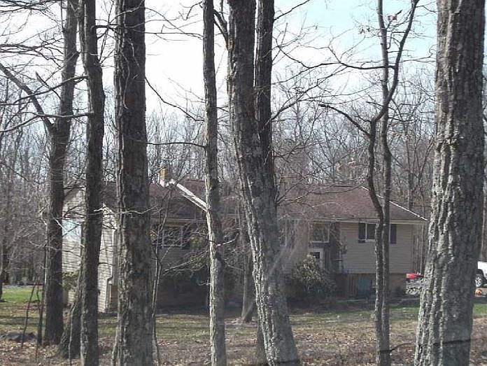 2nd image of 7 Wood Rd