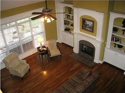 1st image of 1209 Castleford Dr