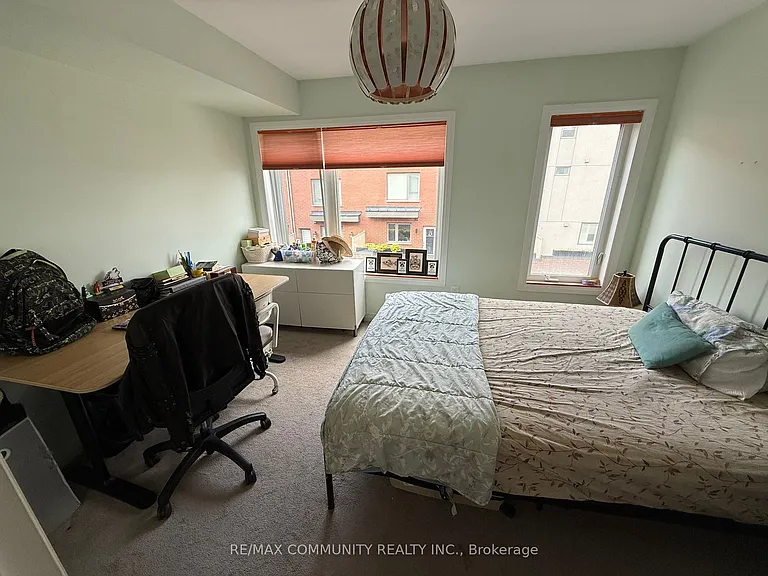 46 Sarah Jackson Cres — Photo 18