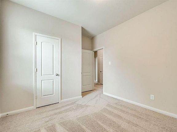 5th image of 1430 Park Trails Blvd