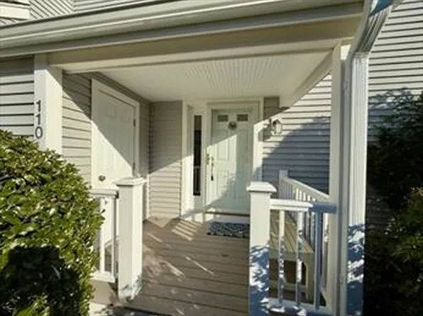 110 Westcliff Drive UNIT 110, Plymouth, MA 02360