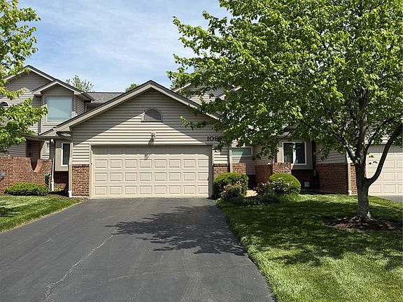 3rd image of 10861 Picadily Square Dr