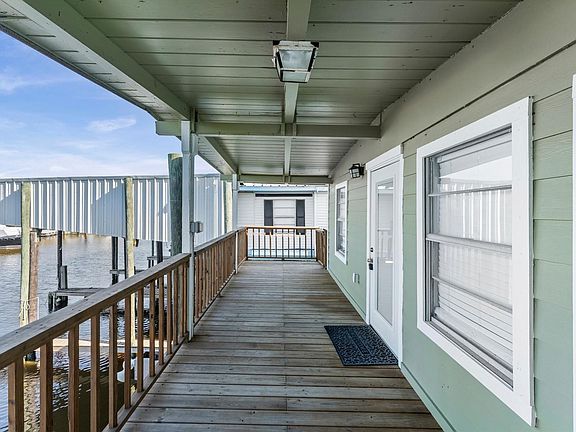 5th image of 310 Marine Way