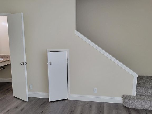 5th image of 735 Palomino Dr