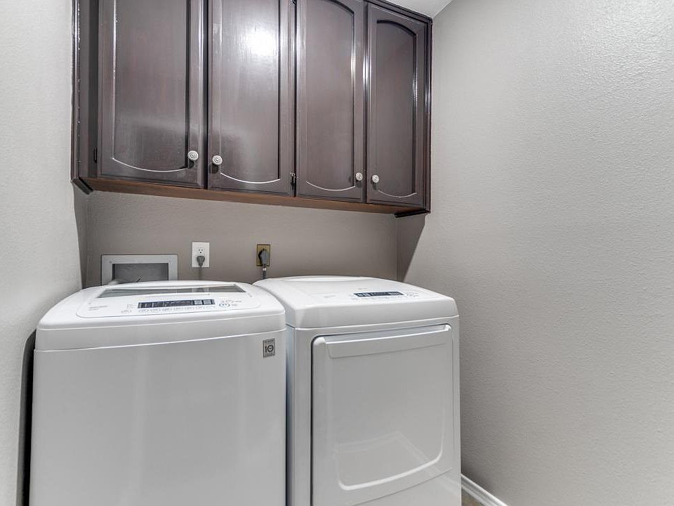1st image of 1835 Deer Mountain St