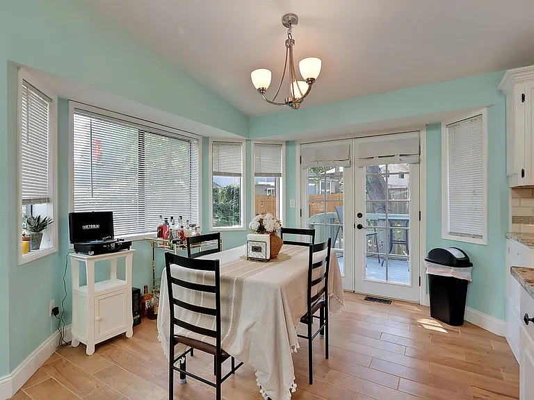 310 View Rd — Photo 6