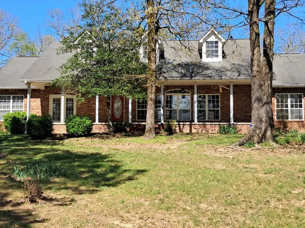 142 Lakeside Ln, Mena, AR 71953