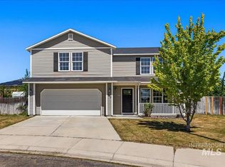 120 E Willow Creek Dr, Middleton, ID 83644