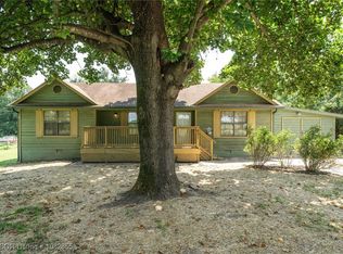 631 Mays Branch Rd, Van Buren, AR 72956