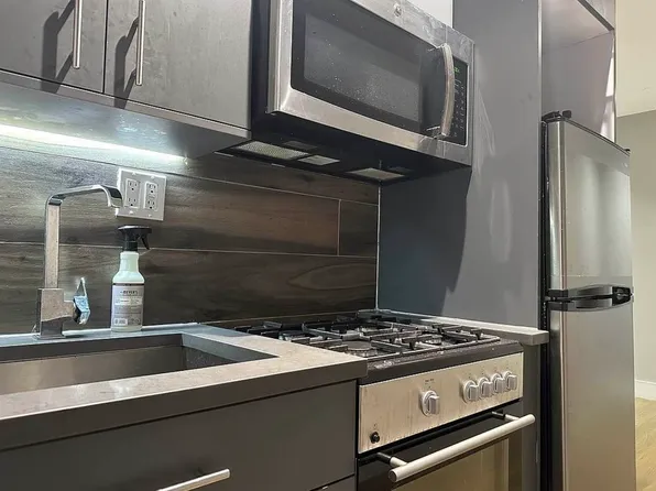 311 East 109th Street image 1 of 6